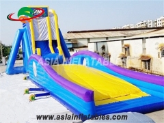 Toboggan gonflable Flying Slide